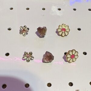 4 for 18$ 🔥 Set of 3 Cute Flower & Heart Stud Earrings - Pink, White, Silver